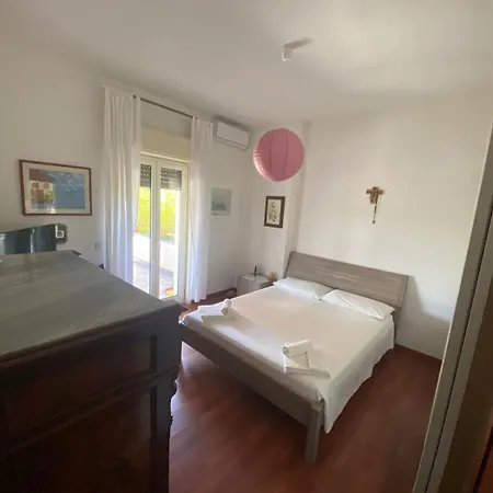 بيت للعطل Il Vicolo House نيكولوسي