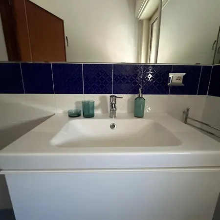 Il Vicolo House بيت للعطل